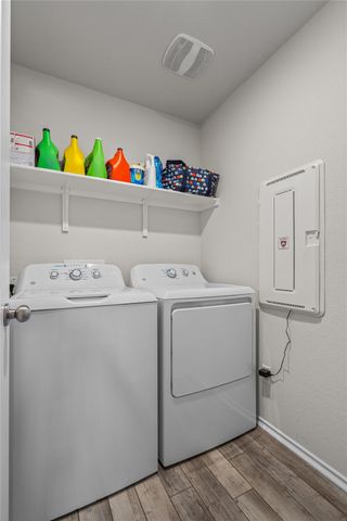 137 Janice RD, Taylor, TX 76574