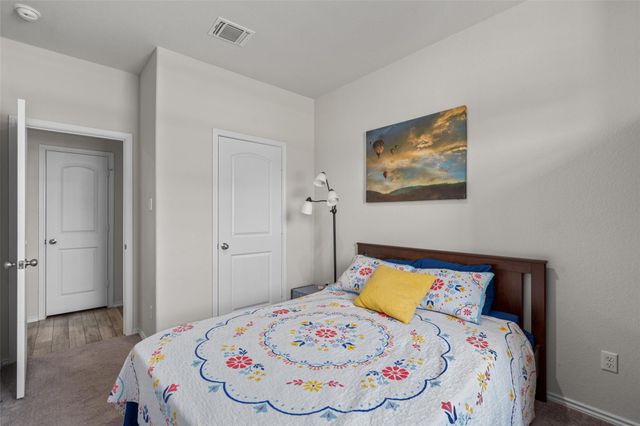 137 Janice RD, Taylor, TX 76574