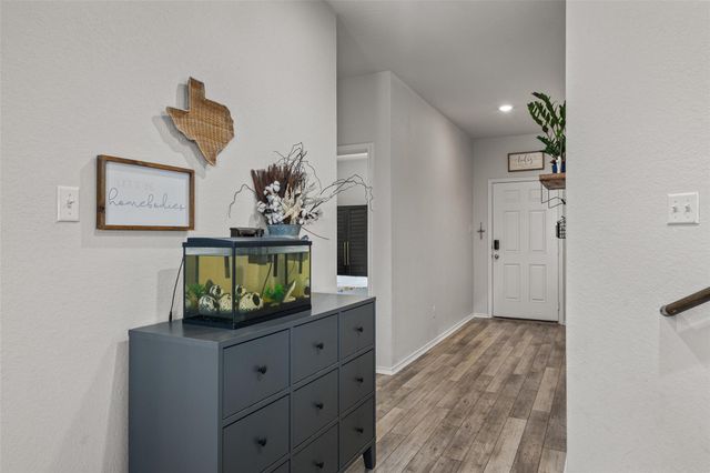 137 Janice RD, Taylor, TX 76574