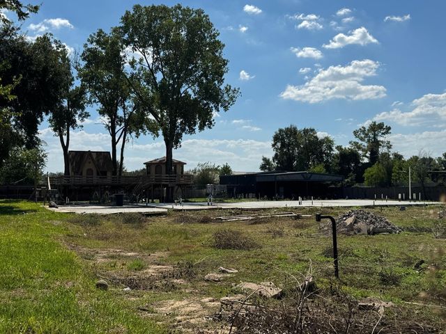 10123 Windsor Lane, Houston, TX 77031