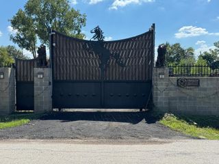 10123 Windsor Lane, Houston, TX 77031