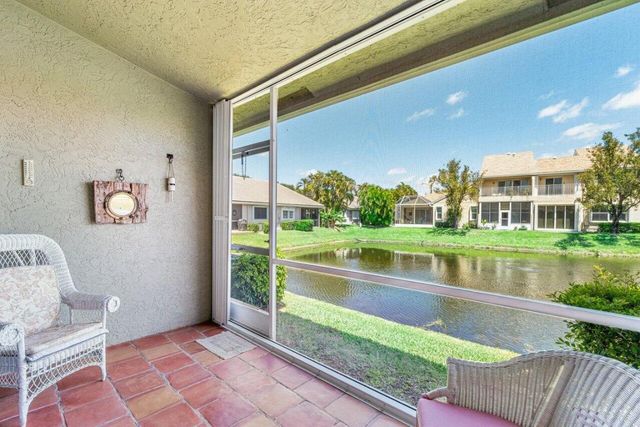 155 N Lakeshore Drive, Hypoluxo, FL 33462