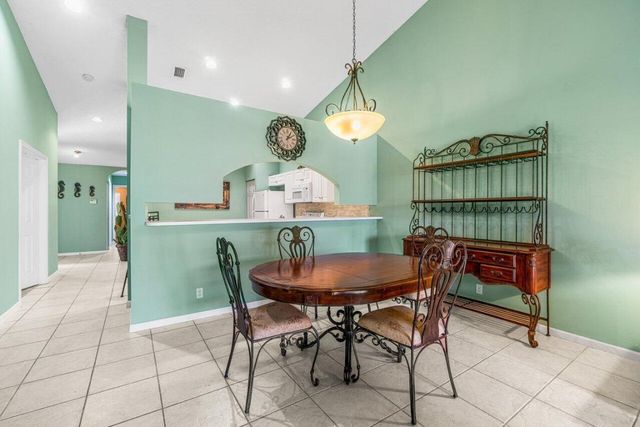 155 N Lakeshore Drive, Hypoluxo, FL 33462