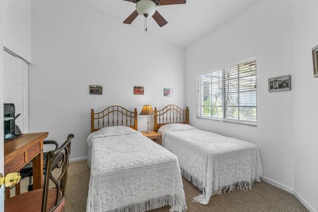 155 N Lakeshore Drive, Hypoluxo, FL 33462