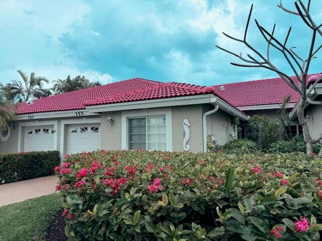 155 N Lakeshore Drive, Hypoluxo, FL 33462