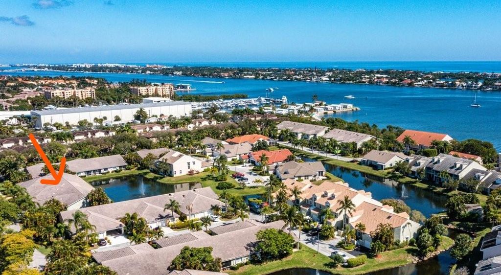 155 N Lakeshore Drive, Hypoluxo, FL 33462