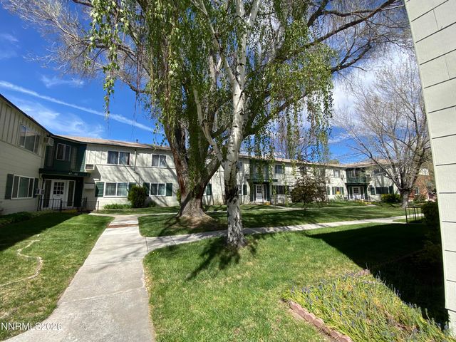 1945 4th Street 48, Sparks, NV 89431