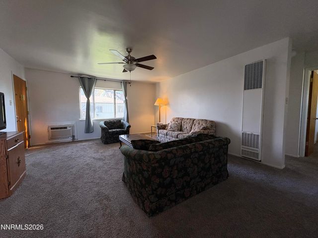 1945 4th Street 48, Sparks, NV 89431
