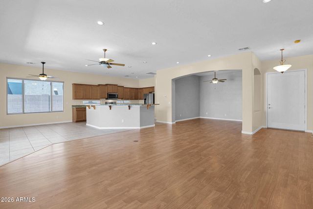 25040 N 44TH Avenue, Phoenix, AZ 85083