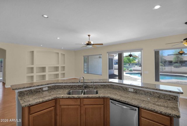 25040 N 44TH Avenue, Phoenix, AZ 85083