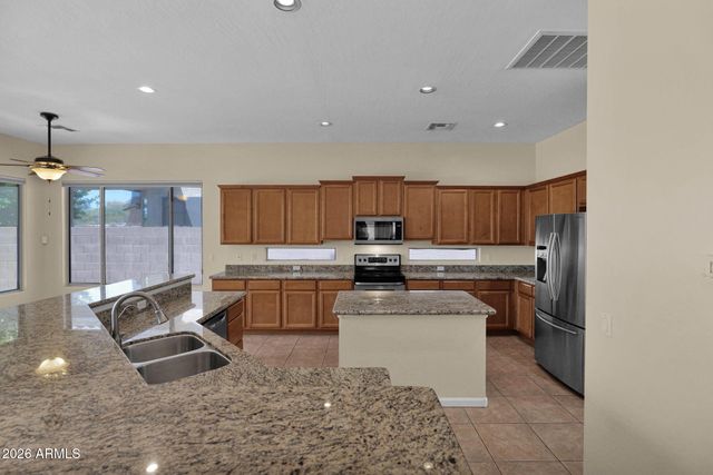 25040 N 44TH Avenue, Phoenix, AZ 85083