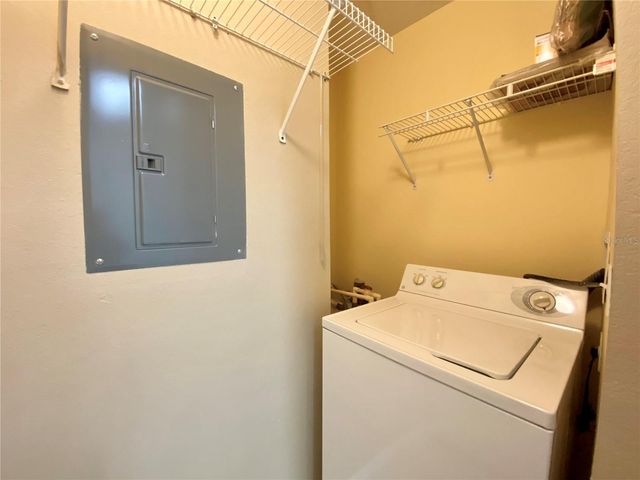 3364 WESTCHESTER SQUARE BOULEVARD 205, Orlando, FL 32835