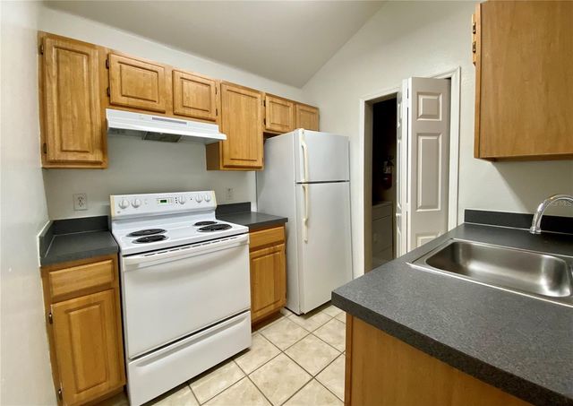 3364 WESTCHESTER SQUARE BOULEVARD 205, Orlando, FL 32835