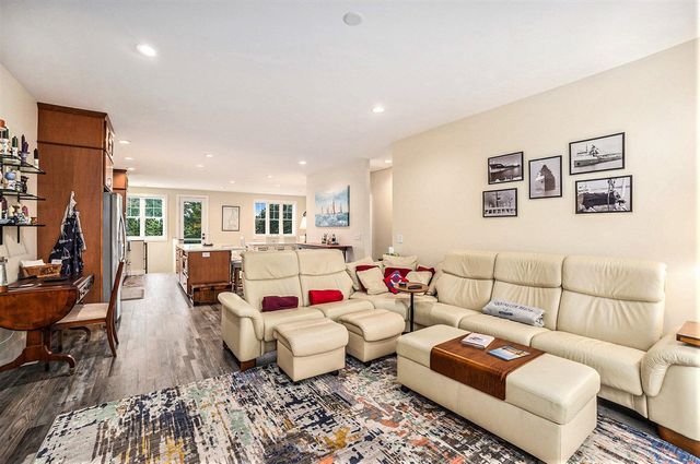 805 W Loomis Street, Ludington, MI 49431