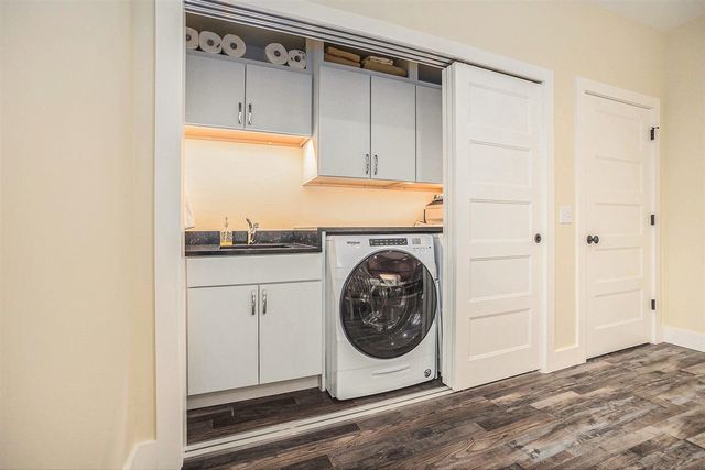 805 W Loomis Street, Ludington, MI 49431