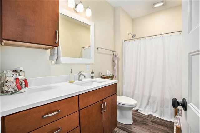 805 W Loomis Street, Ludington, MI 49431