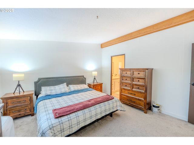 16688 HIGHWAY 99E Ne 54, Woodburn, OR 97071