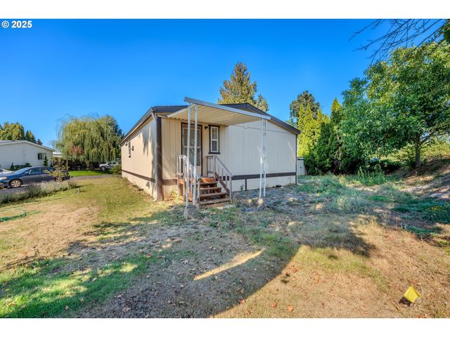 16688 HIGHWAY 99E Ne 54, Woodburn, OR 97071