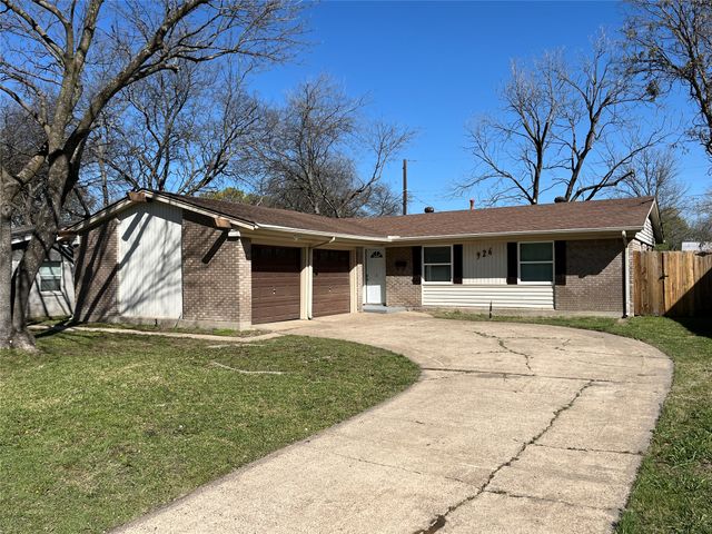 926 Warren Way, Richardson, TX 75080