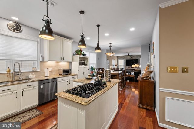 10884 ALYSSA LN, Waldorf, MD 20603