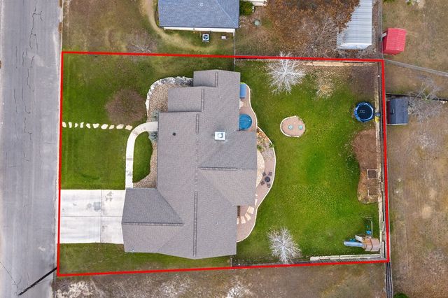 138 W Holly Hill Dr, Ingram, TX 78025