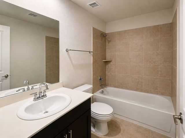 4118 Stockyard Station Lane, Sachse, TX 75048