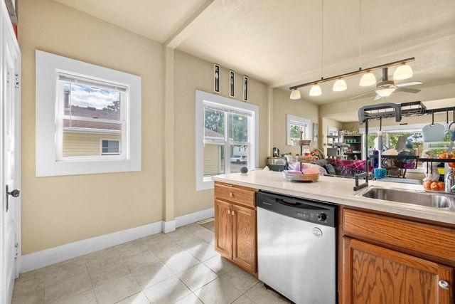 1313 S Main St, Minot, ND 58701