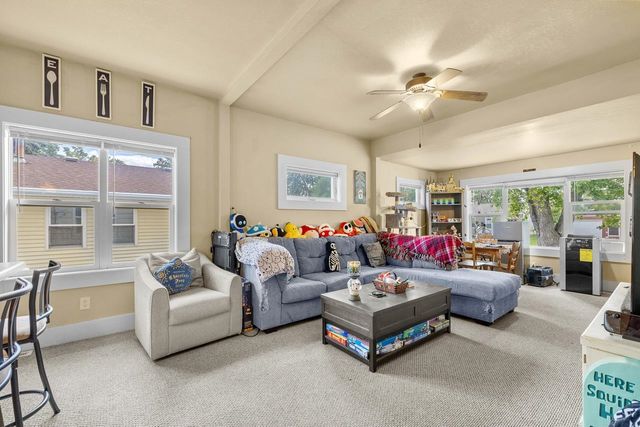 1313 S Main St, Minot, ND 58701