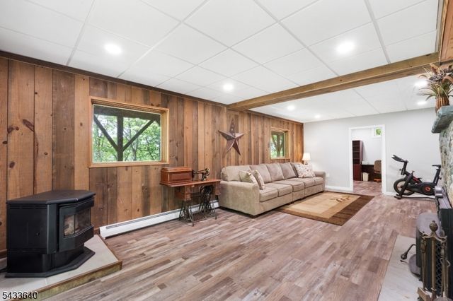 24 Toboggan Trl, Vernon Twp., NJ 07461