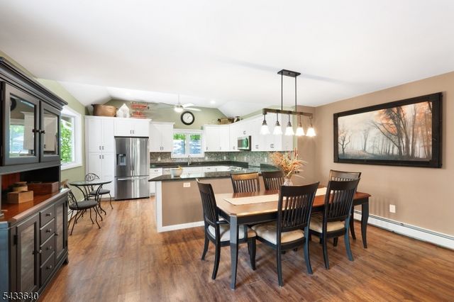 24 Toboggan Trl, Vernon Twp., NJ 07461