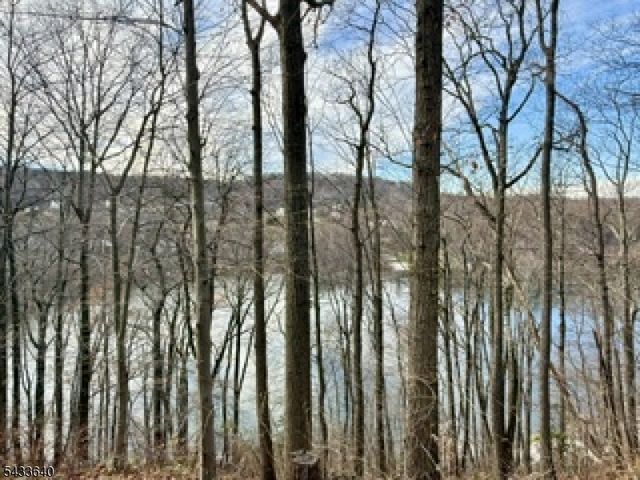 24 Toboggan Trl, Vernon Twp., NJ 07461
