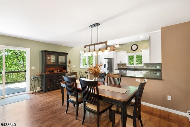 24 Toboggan Trl, Vernon Twp., NJ 07461