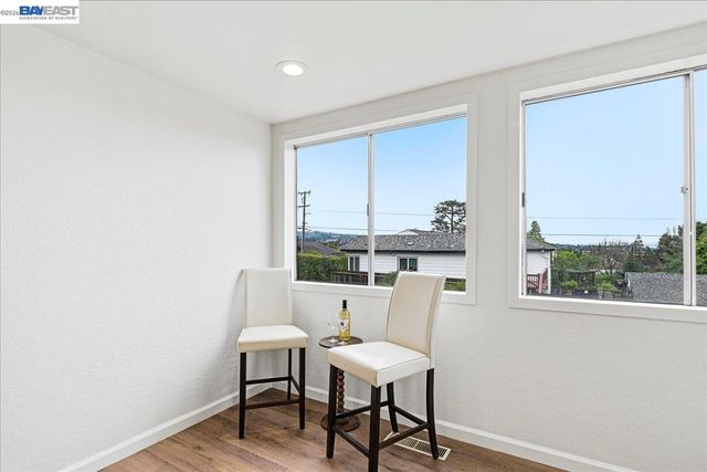 18425 Pepper St, Castro Valley, CA 94546