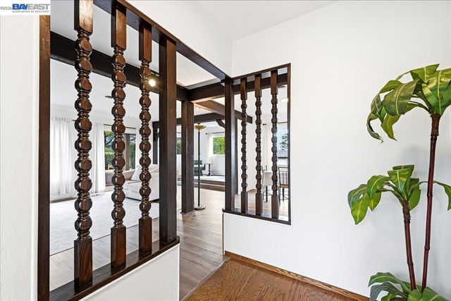 18425 Pepper St, Castro Valley, CA 94546