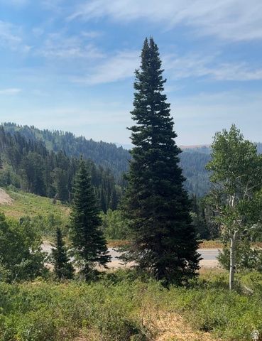 6825 E 6675 N Unit 52, Eden, UT 84310