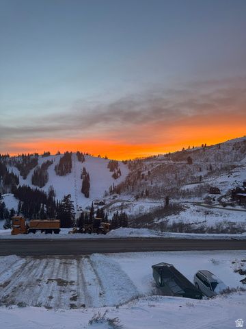 6825 E 6675 N Unit 52, Eden, UT 84310