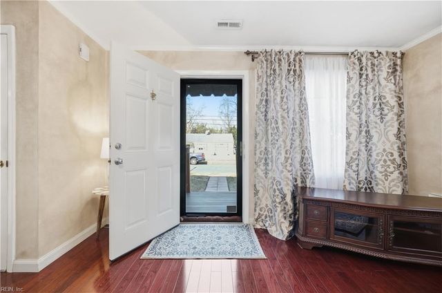 339 E Gilpin AVE, Norfolk, VA 23503