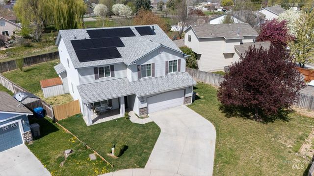 2150 W Grassy Creek Dr, Nampa, ID 83686