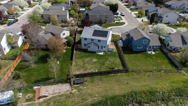 2150 W Grassy Creek Dr, Nampa, ID 83686