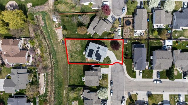 2150 W Grassy Creek Dr, Nampa, ID 83686