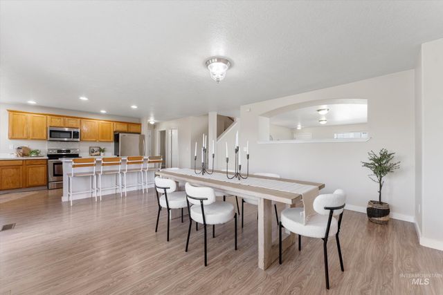 2150 W Grassy Creek Dr, Nampa, ID 83686