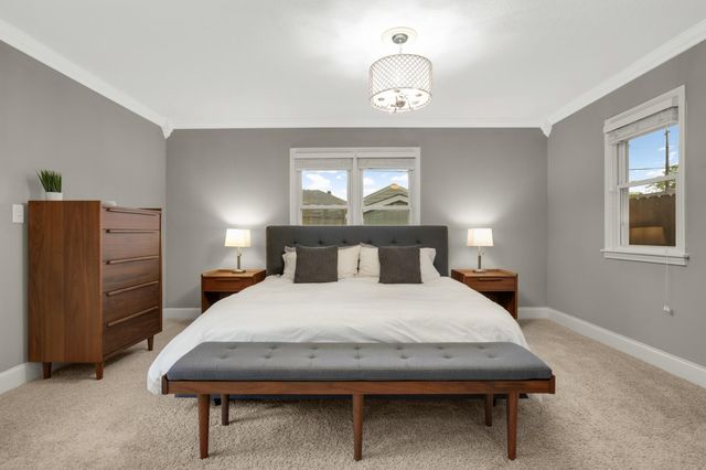 3018 Sumter Avenue S, Saint Louis Park, MN 55426
