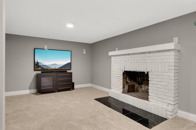 3018 Sumter Avenue S, Saint Louis Park, MN 55426