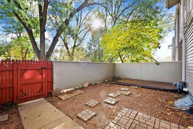 401 East Bluff, Madison, WI 53704