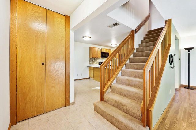 401 East Bluff, Madison, WI 53704