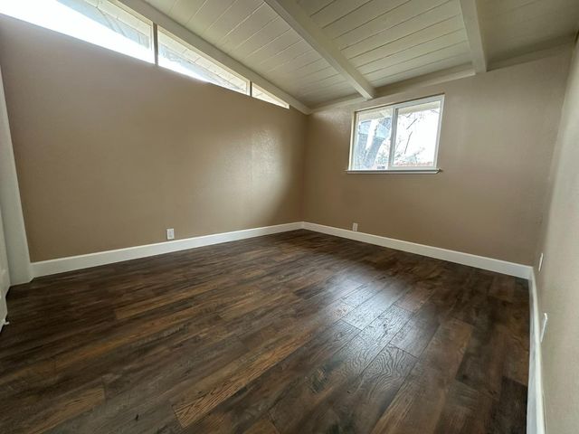 6111 Brea Ave, Stockton, CA 95207