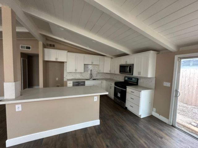 6111 Brea Ave, Stockton, CA 95207