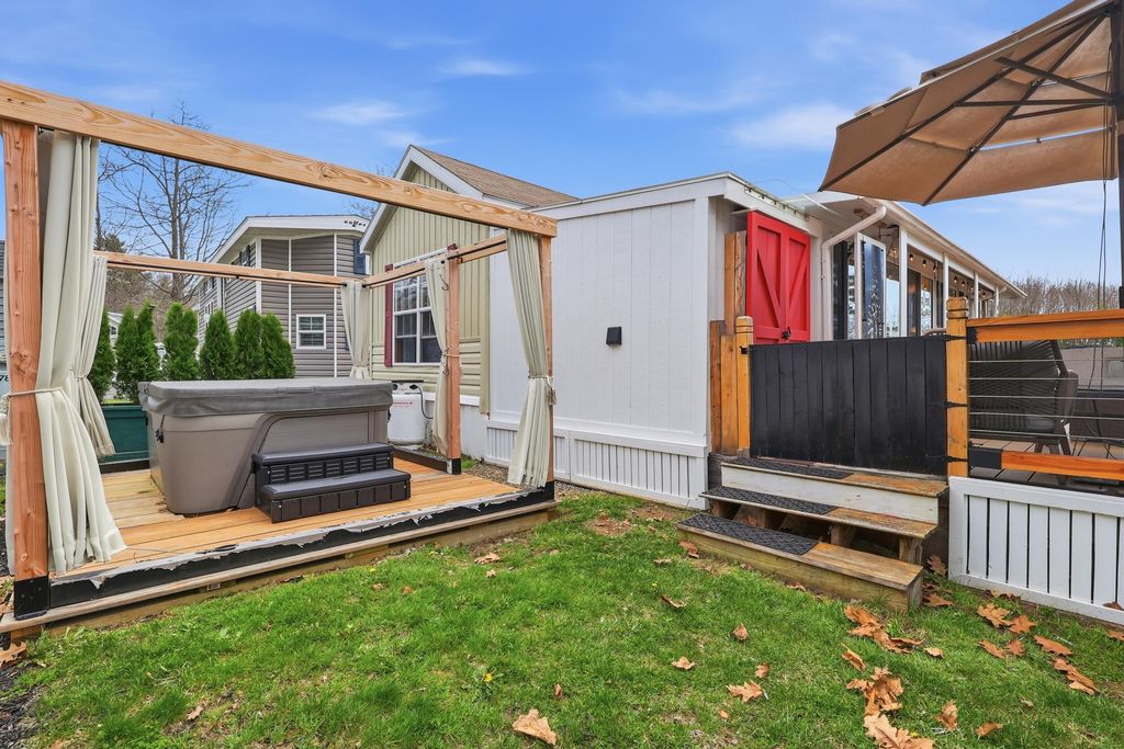 126 Seacoast Lane, Old Orchard Beach, ME 04064 — photo 4