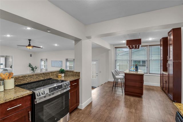 15 W PRESTON STREET, Orlando, FL 32804