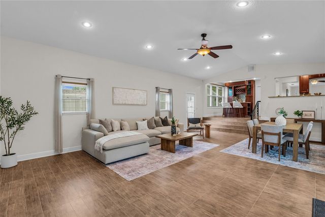 15 W PRESTON STREET, Orlando, FL 32804